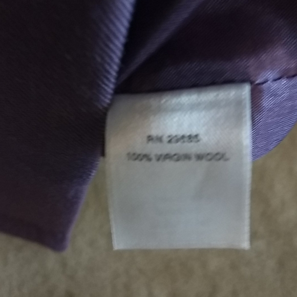 Blazer - Picture 3 of 4